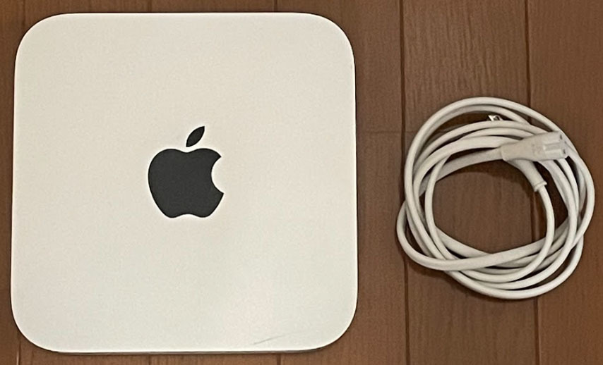 中古美品Apple Mac mini (2011) Win10+Sonoma 中古美品Apple Mac mini (2011) Win10+Sonoma 中古美品Apple Mac mini