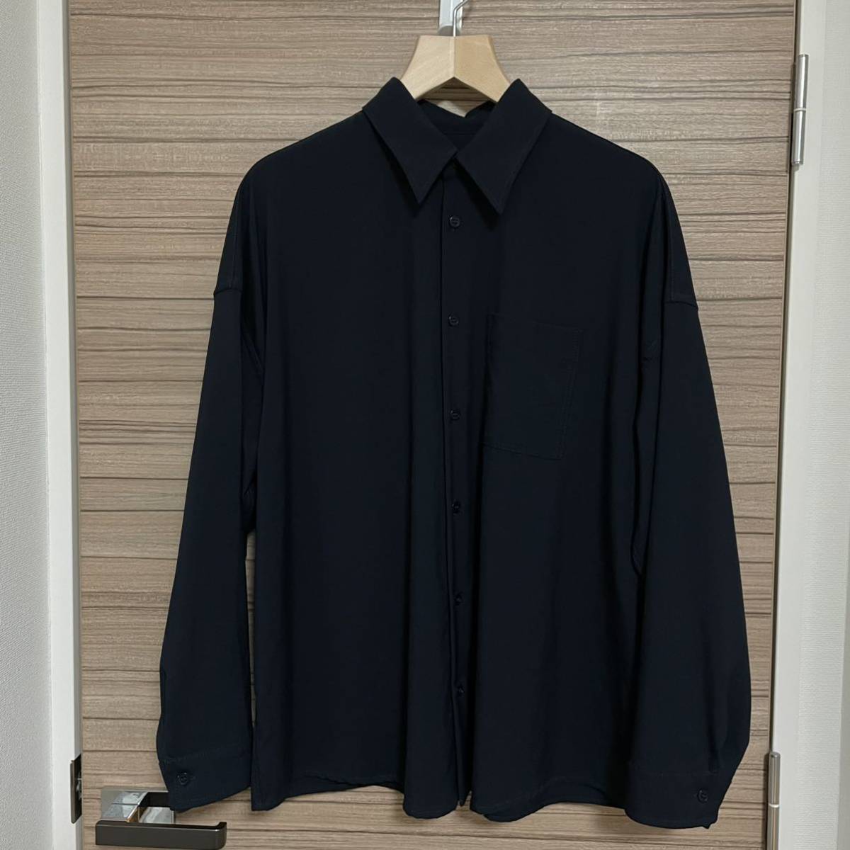 MARNI 定番トロピカルウールシャツ ネイビー 44(男性用)｜売買された 