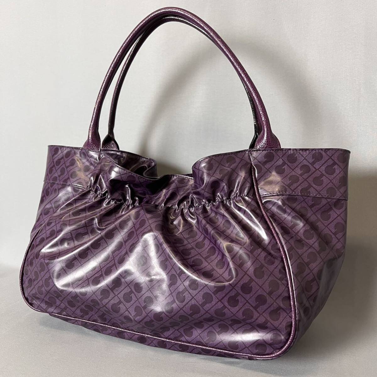 イタリア製 軽量 ゲラルディーニ GHERARDINI ソフティ セミショルダーバッグ トートバッグ ハンドバッグ パープル 紫