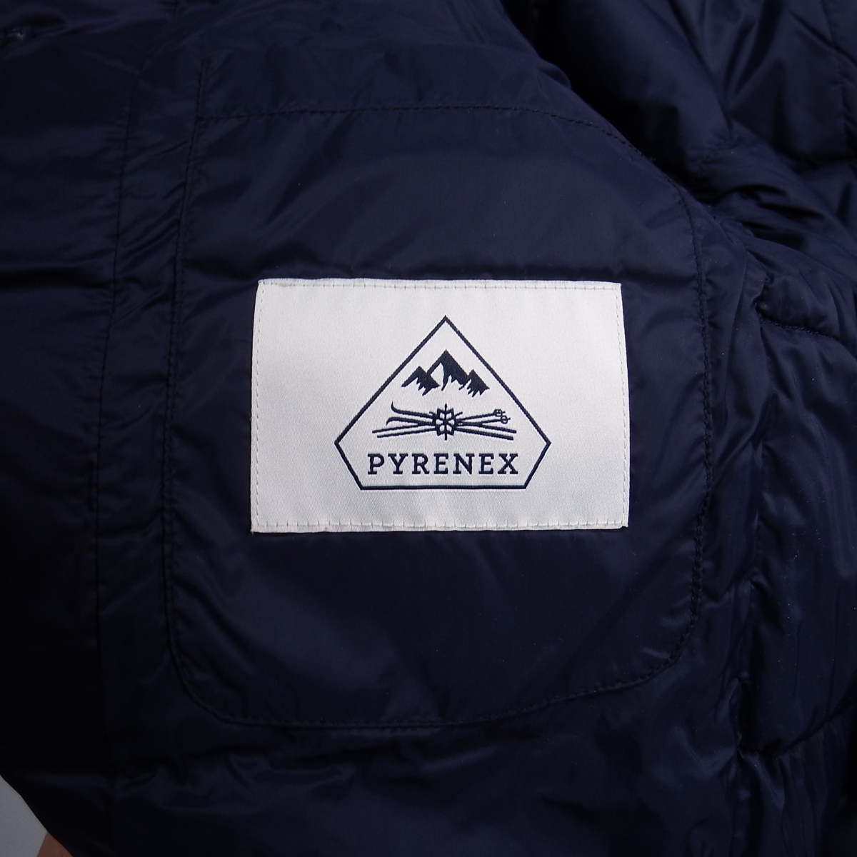 美品 PYRENEX BIARRITZ ダウンコート ネイビー 34 ピレネックス  
