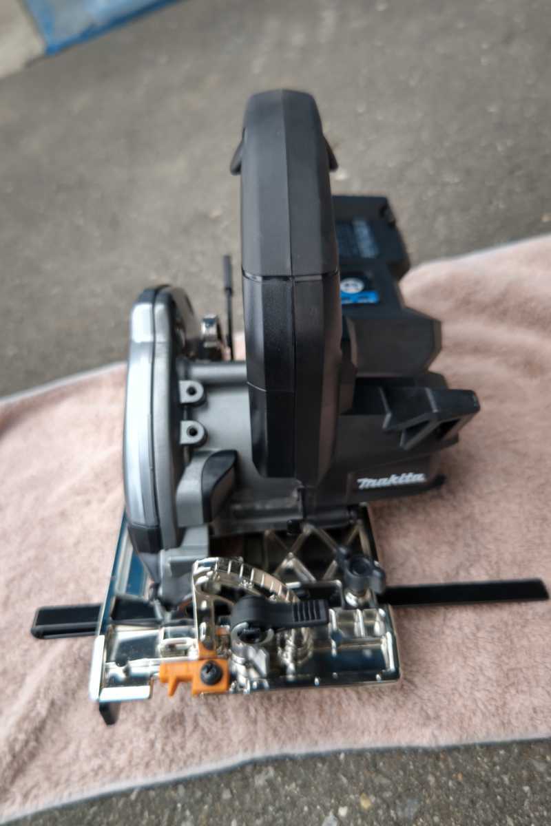 マキタ | 40Vmax 充電式マルノコ 125mm 刃径165mm&frasl;切込66mm 40V 2.5Ah &frasl; 40v 充電式マルノコ40Vmax黒 本体 HS007GZ マルノコの通販 公式通販 株式会社