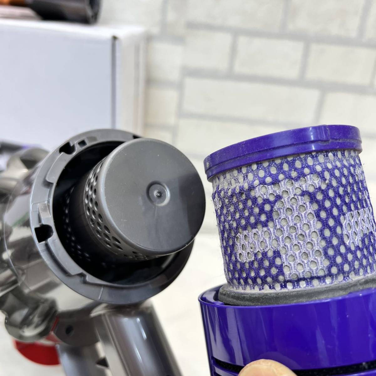 SV12 V10 Dyson 美品30分稼働 SV12FFLF 即日発送dyson 美品 ダイソン dyson
