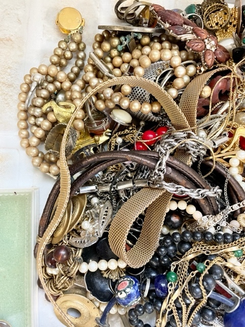 ☆総重量約2.8kg☆アクセサリー まとめ ネックレス 指輪 ピアス