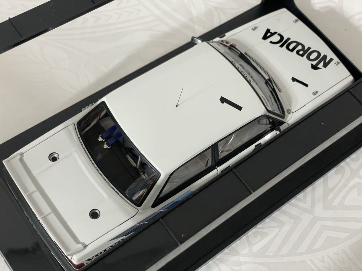 AUTOart オートアート 1/18 ボルボ 240ターボ VOLVO 240 TURBO ZOLDER