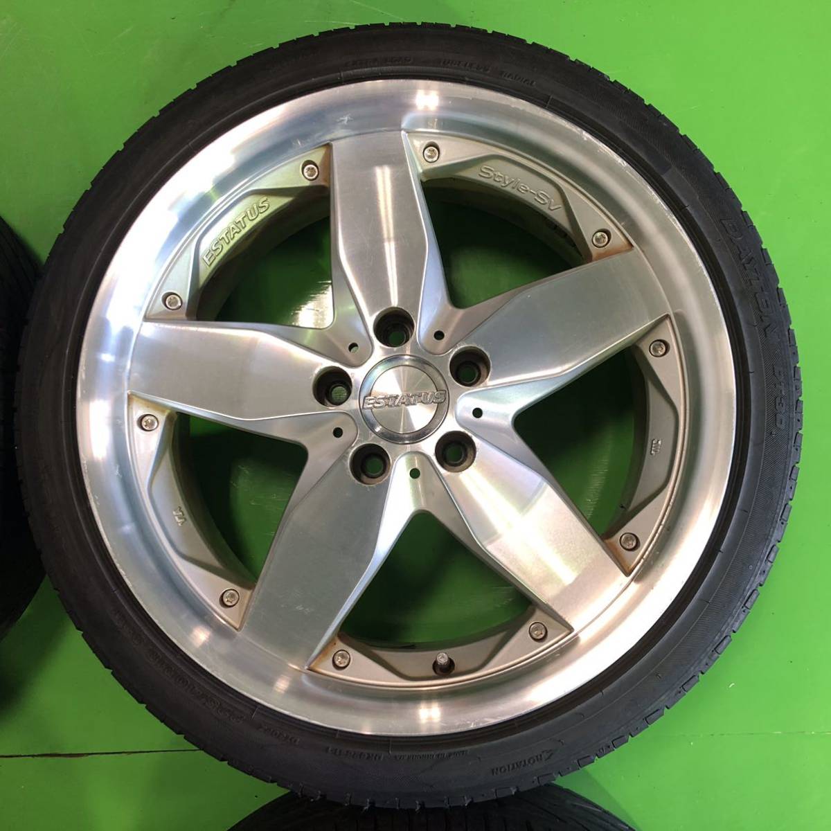 NA400 中古 ESTATUS STYLE-SV ホイール 18×8J +45 PCD 114.3 タイヤ 