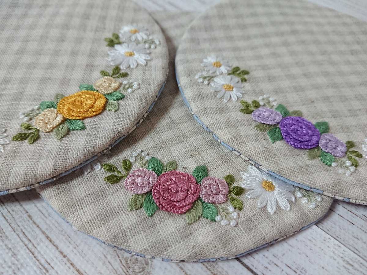 完売 花刺繍 手刺繍 ふっくらコースター2枚セット 花リース Www Acadomia Ma