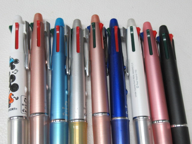 5 Dr Grip ドクターグリップ 4 1 4色ボールペン シャープペンシル機能付 複合筆記具 多機能ペン 9本 セット 複合筆記具 売買されたオークション情報 Yahooの商品情報をアーカイブ公開 オークファン Aucfan Com