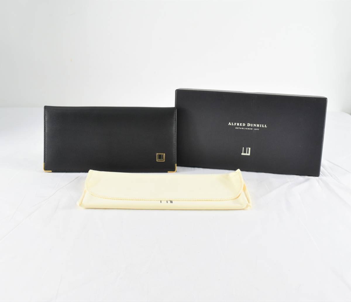 人気，豊富な dunhill ダンヒル 二つ折り長財布 展示 品 U02649(財布)｜売買されたオークション情報、yahooの商品情報をアーカイブ公開 - オークファン 財布