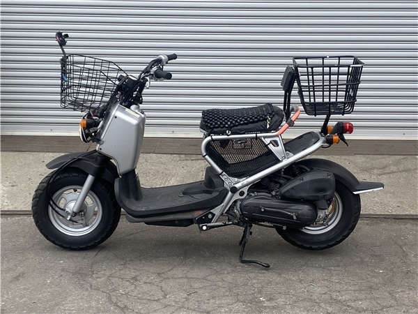 函館発 最落なし ホンダ バイク Honda ズーマー Af58 ガソリン 50cc スマホホルダー付き 現状販売 直接引き取りのみ 50cc以下 売買されたオークション情報 Yahooの商品情報をアーカイブ公開 オークファン Aucfan Com