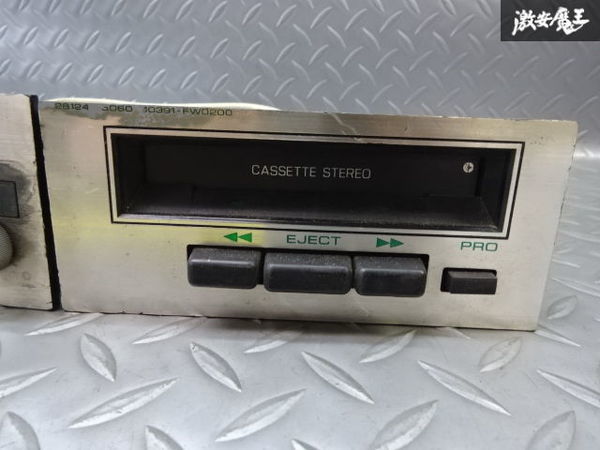 日産純正 Y30 セドリック バン グロリア オーディオ ラジオ カセット