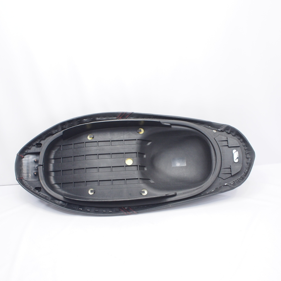 破れ無し!!マジェスティS.S-MAX.SG28J.純正シート.SMAX.XC155.SG52J ヤマハ マジェスティS マジェスティ SG28J 外装8点セット バイク用マフラー専門