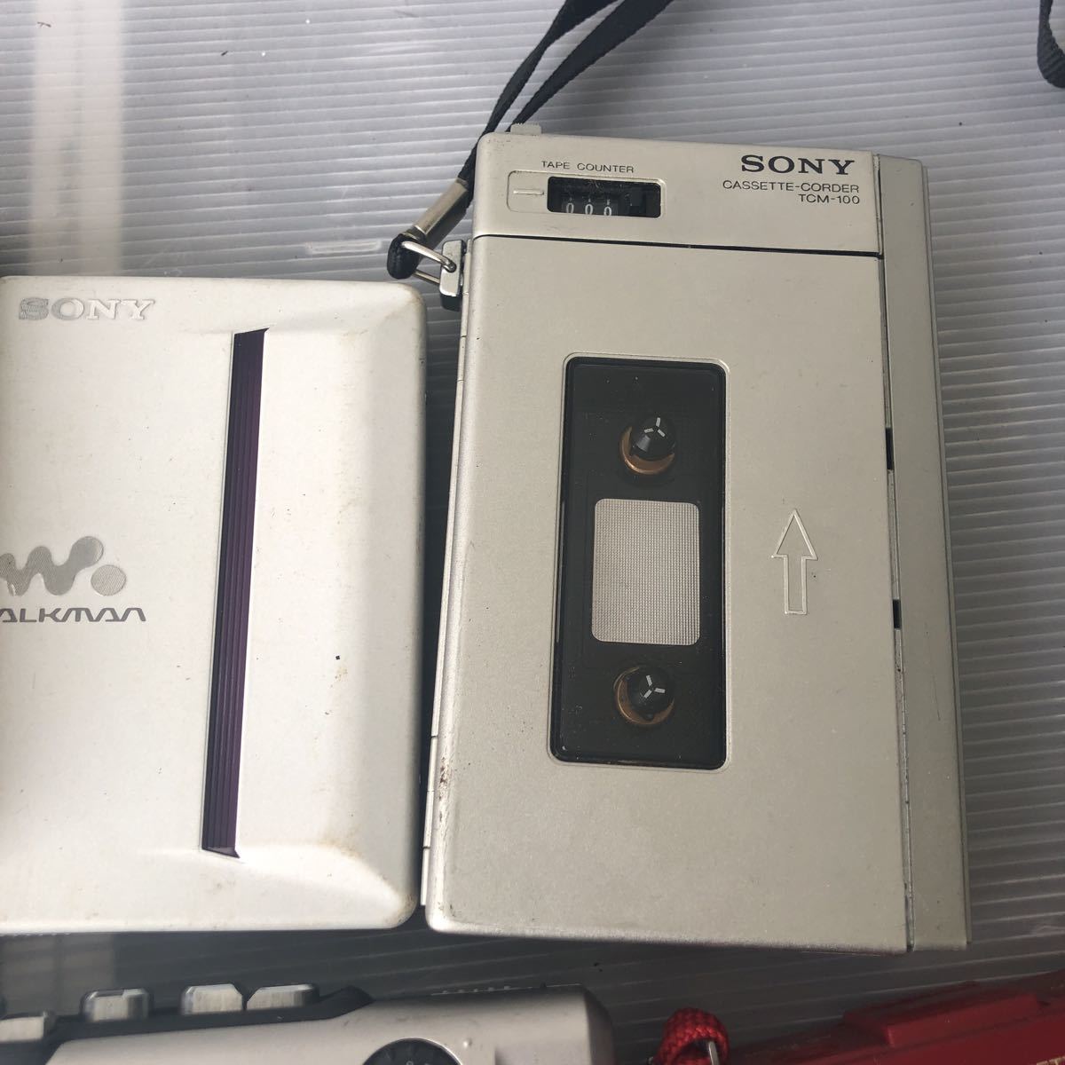 ●SONY 6点セット　本体のみ　WM-GX202・TCM-48 TCM-100・WM-EX910 TCM-45 WM-55 NATIONAL TOSHIBA KT-1950R - Yahoo!オークション 「sony LM CFウォークマン (ブルー)