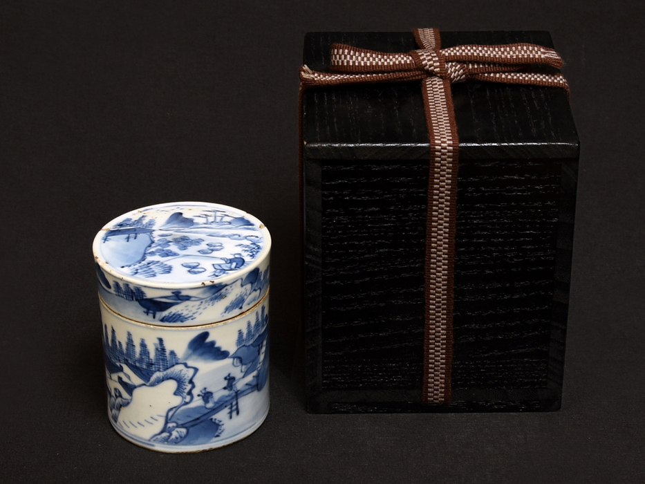 旧家放出品 康熙染付楼閣山水図蓋物 合子 桐箱 古陶磁器 茶道具