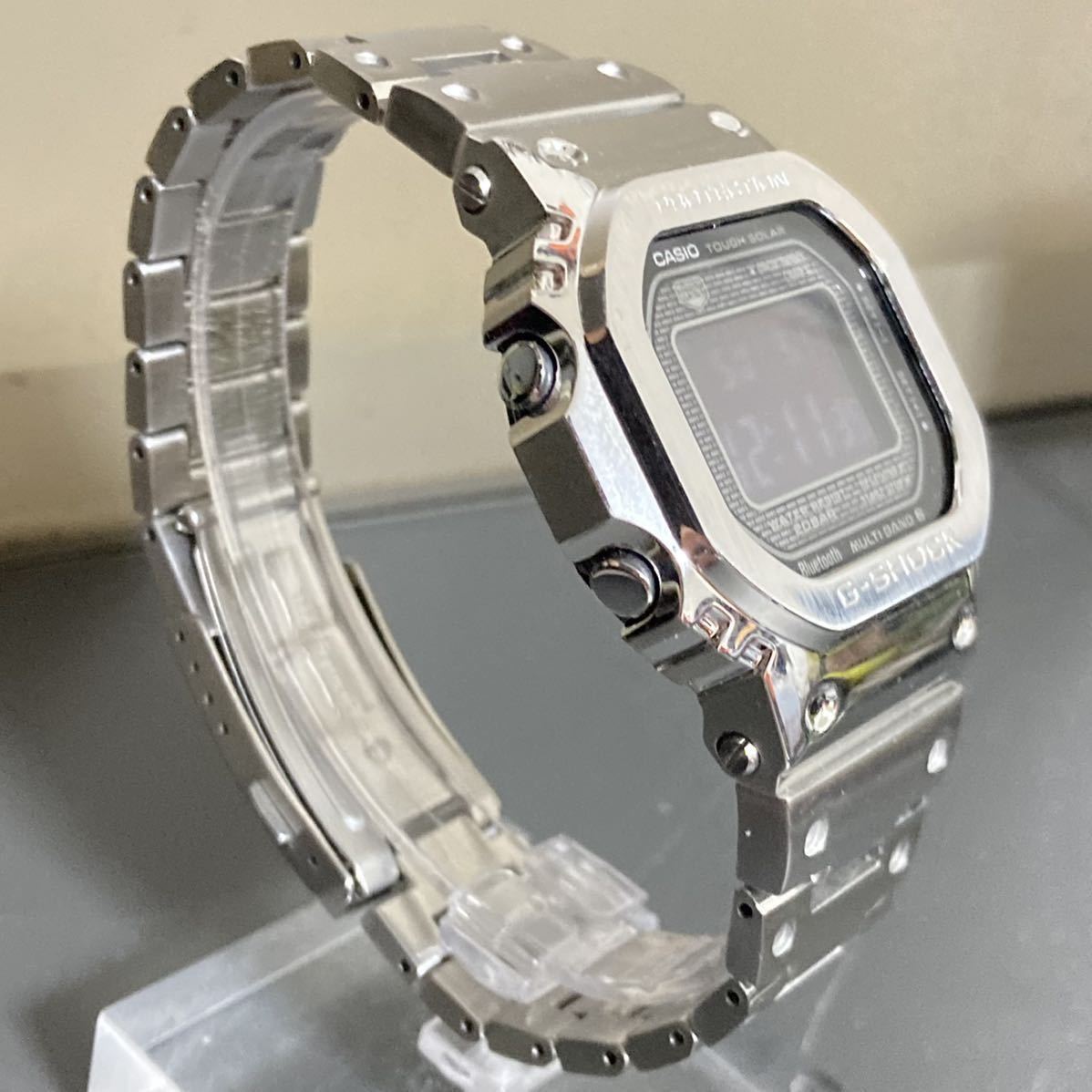 極美品箱説付G-SHOCK GMW-B5000-1JF タフソーラー 電波受信 電波