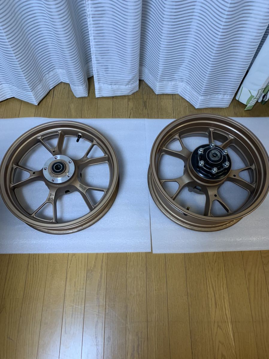 Kawasakiカワサキ純正 ZRX1200DAEG純正ホイール（前後）ゴールド