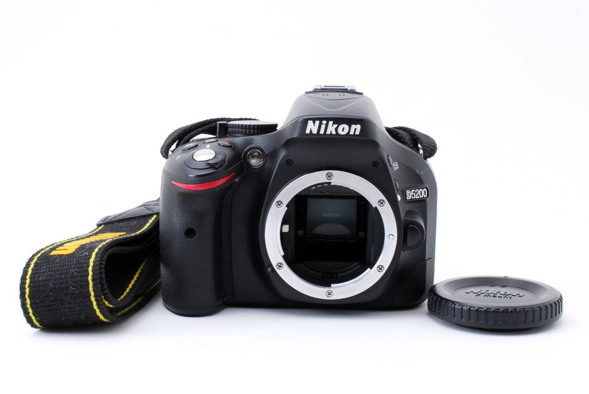 Nikon D5200 ボディ ⭐️ニコン D5200⭐️ニコン デジタル一眼レフ