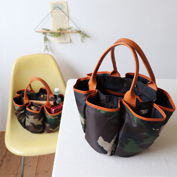 大得価，人気 １０００円 スタート お花ポケット トートバッグ クッション入 軽量ナイロン &times; 牛革レザー 収納 整頓 迷彩 P07A(ナイロン)｜売買されたオークション情報、yahooの商品情報をアーカイブ公 ナイロン