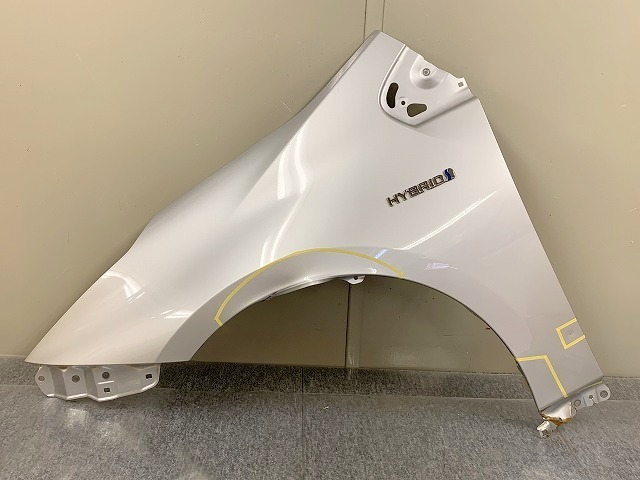 プリウス 50 左フロントフェンダー　07 プリウス ZVW50/ZVW51/ZVW55 左フェンダー/左フロントフェンダー