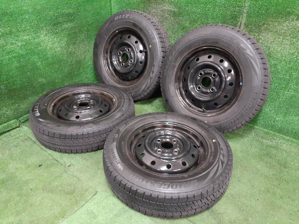 17年製 BRIDGESTONE ブリヂストン BLIZZAK VRX2 145/80R13 スチール 