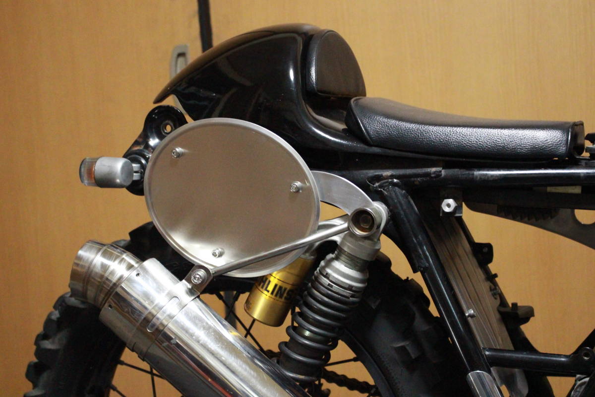 SR400 アルミミニ オーバル ゼッケンプレート サイドカバー スクラン 