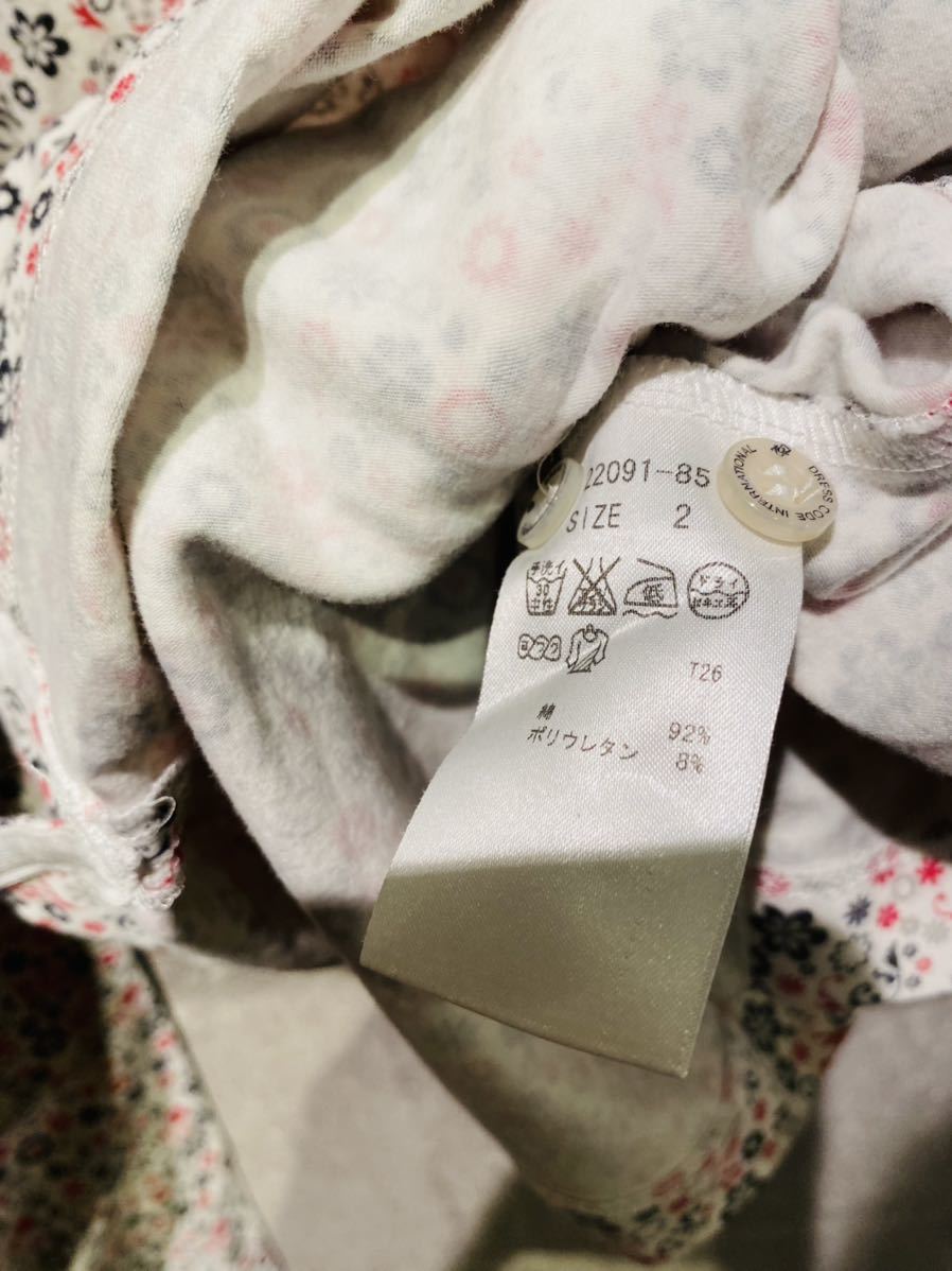 購入から数回使用しただけですのできれいです。 安い買付 極美品！人気デザイン！ゾーイ☆ZOY☆長袖ボタンダウン