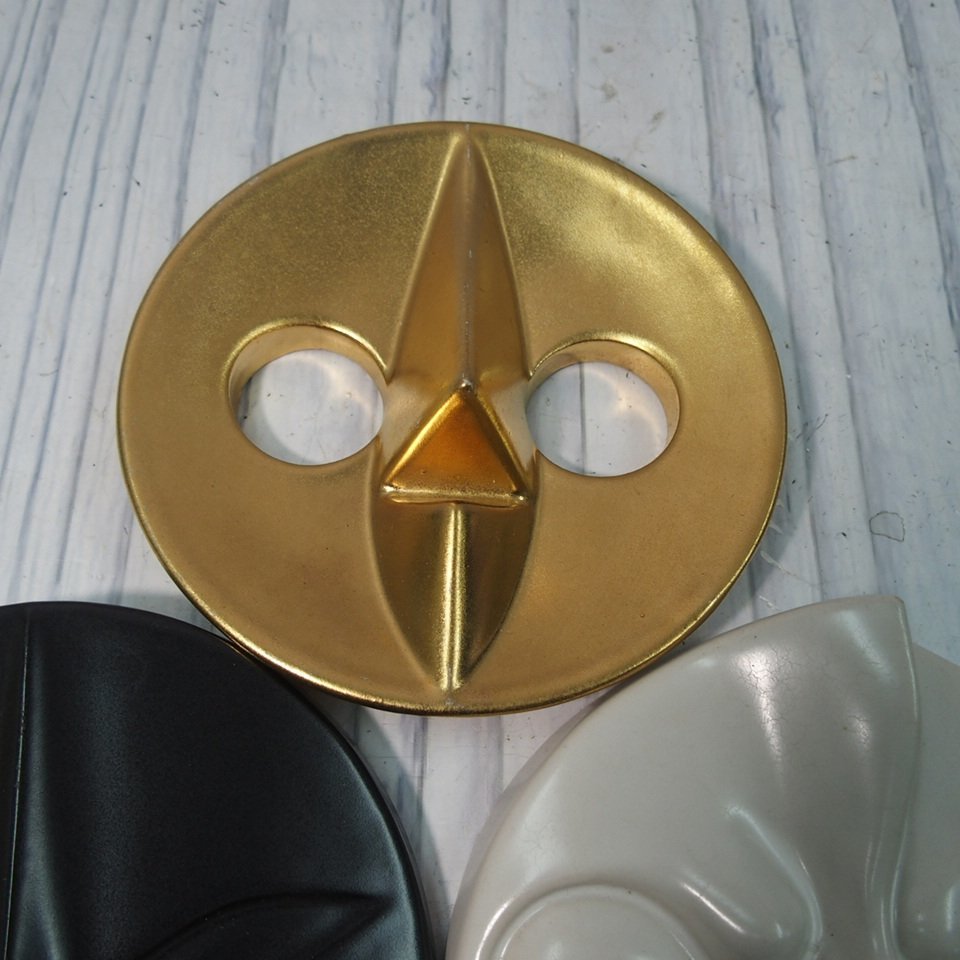 m002 D3【岡本太郎 万博 太陽の塔 壁掛け オブジェ TARO刻印 現在の顔 過去