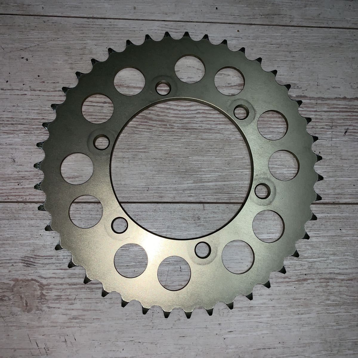 中古○スプロケット○サンスターRK-102 44T○520コンバート GSX-R600