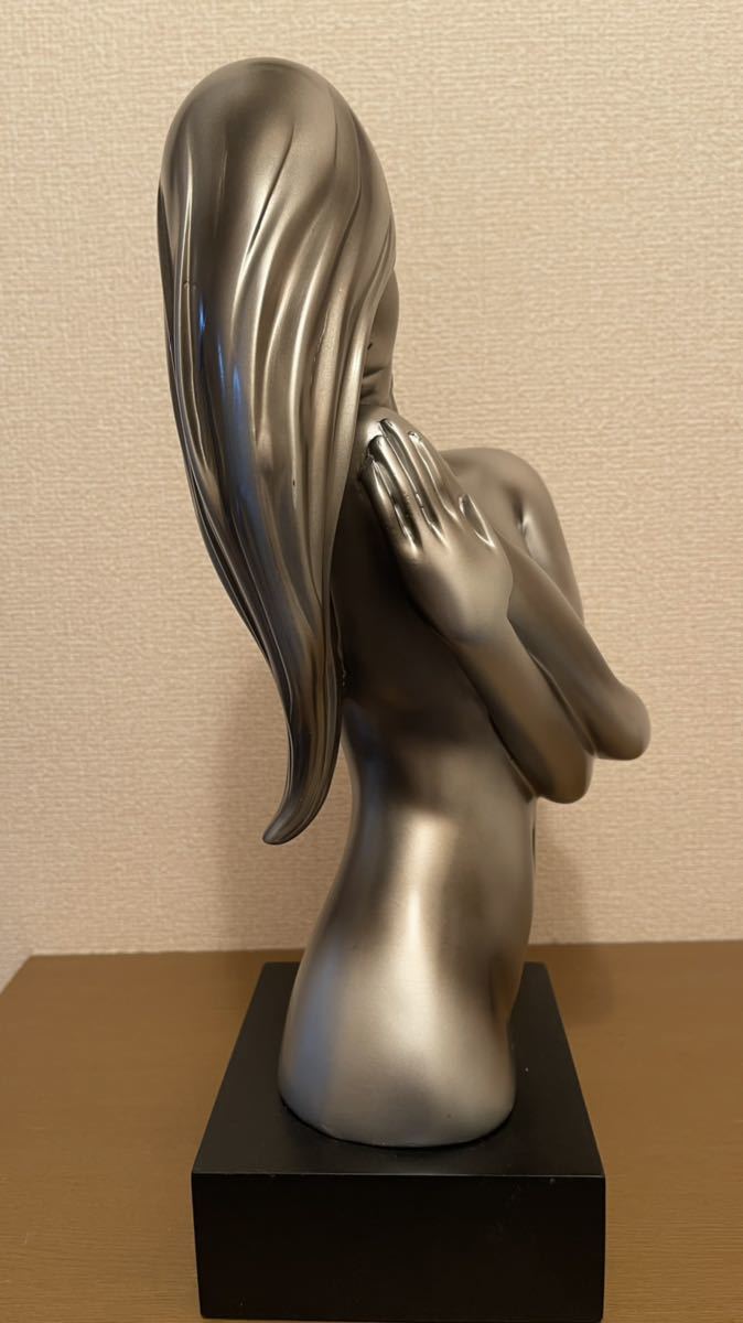 黒陶 裸婦像 オブジェ 陶器 抽象彫刻 置物 女性像 現代美術 モダンアート モニュメント像 オブジェ 2体セット 抽象的な裸の女性 像 向き合う男女