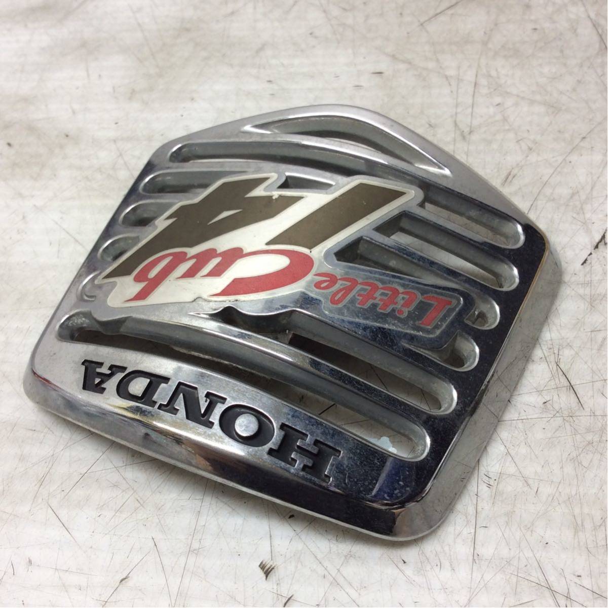 A51 46ne ホンダ リトルカブ キャブ車 01 フロントカバー エンブレム ツメ折れ有 純正部品 フロント 売買されたオークション情報 Yahooの商品情報をアーカイブ公開 オークファン Aucfan Com