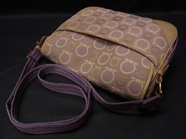 1円 □美品□ Salvatore Ferragamo フェラガモ AU-21 5800 ガンチーニ 