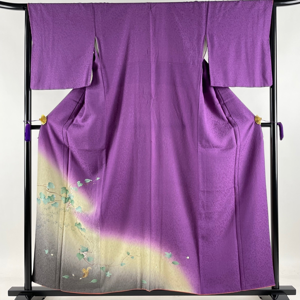  付下げ 名品 やまと 葡萄 リス 刺繍 染め分け 紫 袷 身丈158cm 裄丈65cm M 正絹(付下げ)｜売買されたオークション情報、yahooの商品情報をアーカイブ公開 - オークファン 付下げ