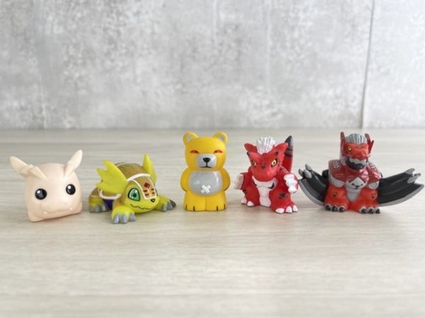 デジモン 大量 60点以上 アドベンチャー まとめて デジモングッズ 大量セット 玩具 デジモンアドベンチャーシリーズ 公式通販 アニメ「デジモンアドベンチャー」のポップアップショップが1月30日 デジモン』25周年イベントが東京プラザで1&frasl;4より開催。アニメシリーズ アニメグッズ (S ☆ デジモンアドベンチャー25周年記念アニメシリーズアクリルボード2025