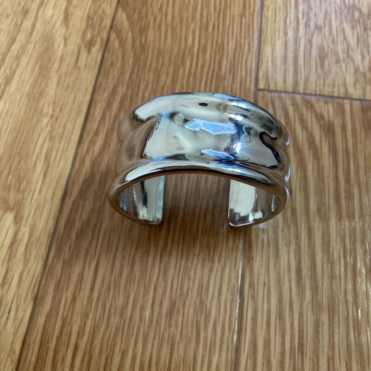 数量限定，定番人気 ユナイテッドアローズ UNITED ARROWS バングル ブレスレット シルバー スターリングシルバー 925(服飾小物)｜売買されたオークション情報、yahooの商品情報をアーカイブ公開 - オークファン 服飾小物