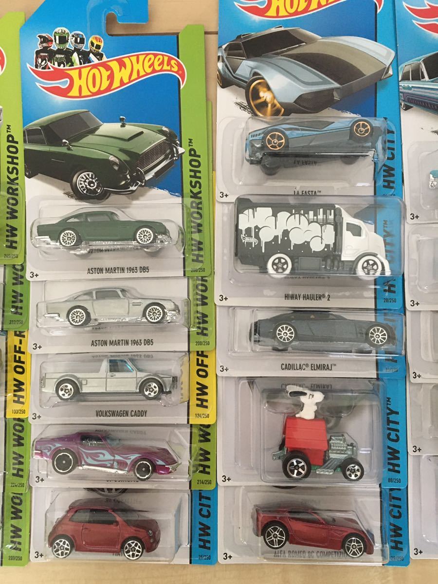 ホットウィール Hot Wheels 35台セット シェベル チャージャー デーモン クーガー スーパービー ノバ ロードランナー スチュードベイカー他_4