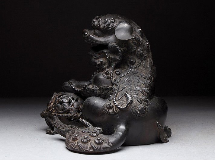 CH512 中国 銅繍球獅子・銅獅子滾繍球・銅玉獅子・銅 古銅宣徳銅 置物