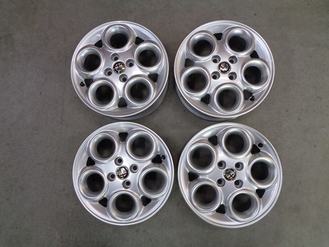 アルファロメオ 145 6J×15 4H ET49.5 中古 【公式通販】