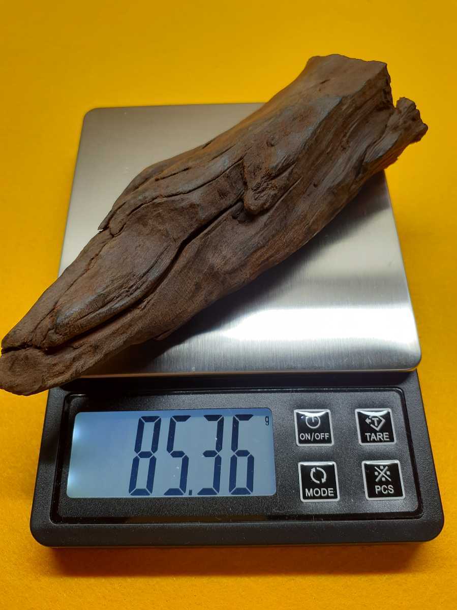 【沈香　伽羅】極上品　ベトナム産　85.36g #奇楠香#香道#御香#香炉#名香#六国五味#中国美術#御家流#志野流