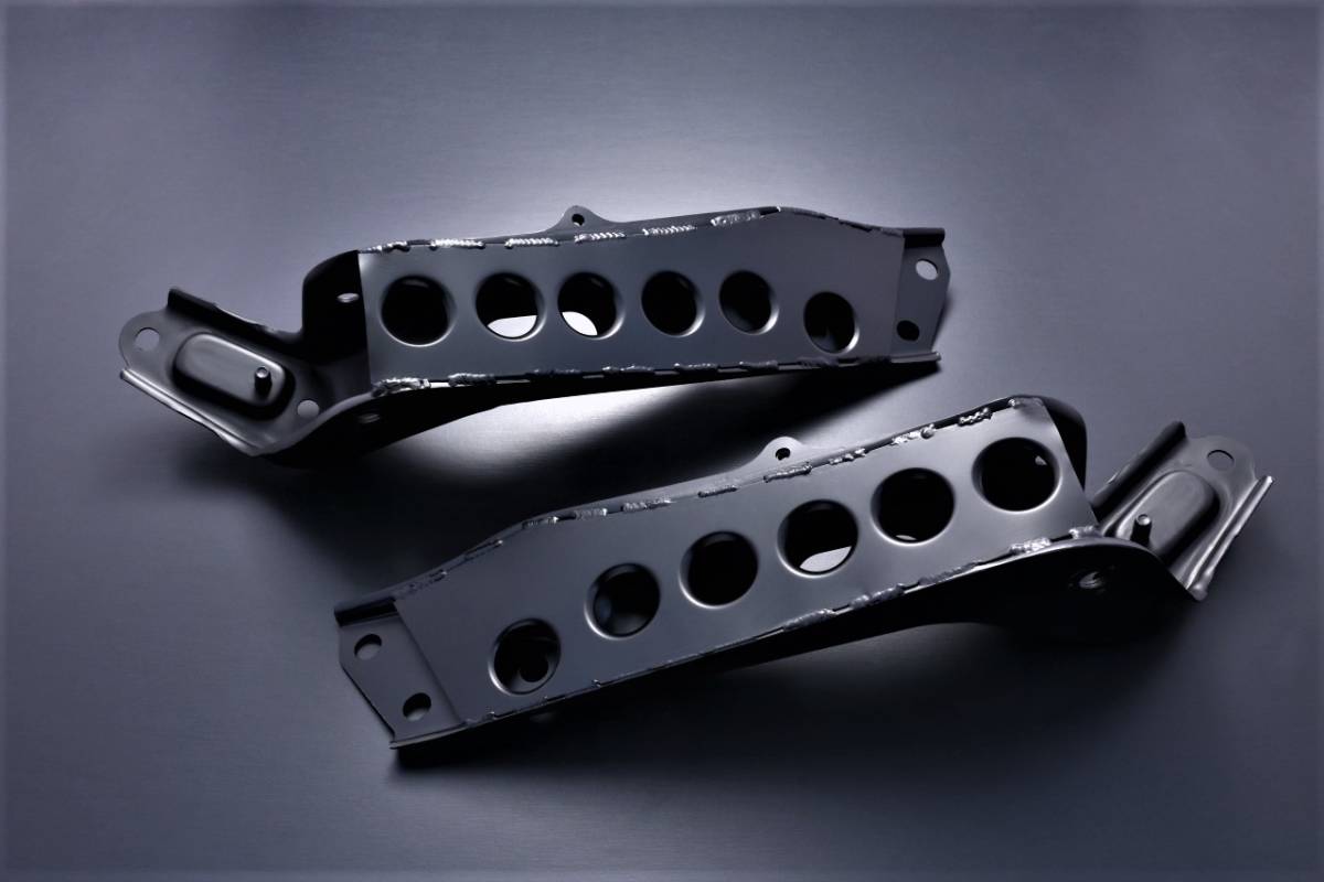 大人気，品質保証 D-MAX テンションロッドブラケットS14/S15用(その他)｜売買されたオークション情報、yahooの商品情報をアーカイブ公開 - オークファン その他