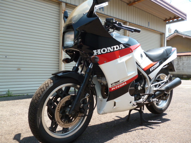 最新作，新品 VT２５０F MC０８ インテグラ ウイングエディション 基本整備済み 抹消書類あり(126cc-250cc)｜売買されたオークション情報、yahooの商品情報をアーカイブ公開 - オークファン 126cc-250cc