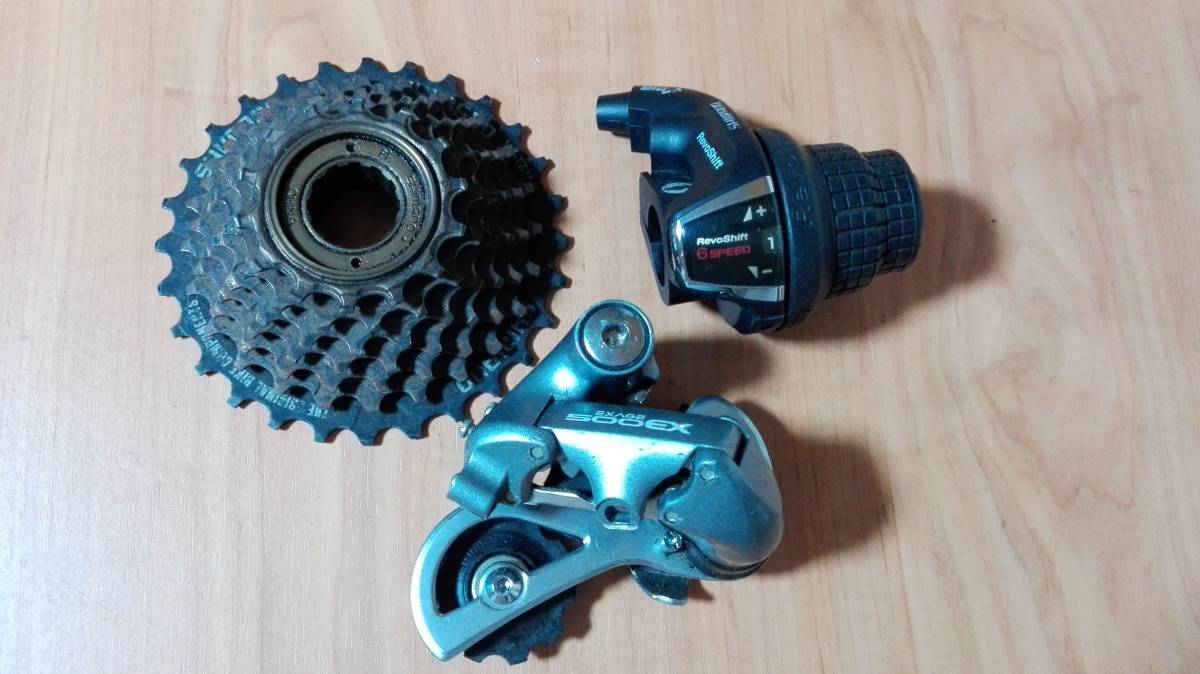 ボスフリー シフター リアディレイラーのセット Shimano Rd シフトレバー パーツセット 売買されたオークション情報 Yahooの商品情報をアーカイブ公開 オークファン Aucfan Com