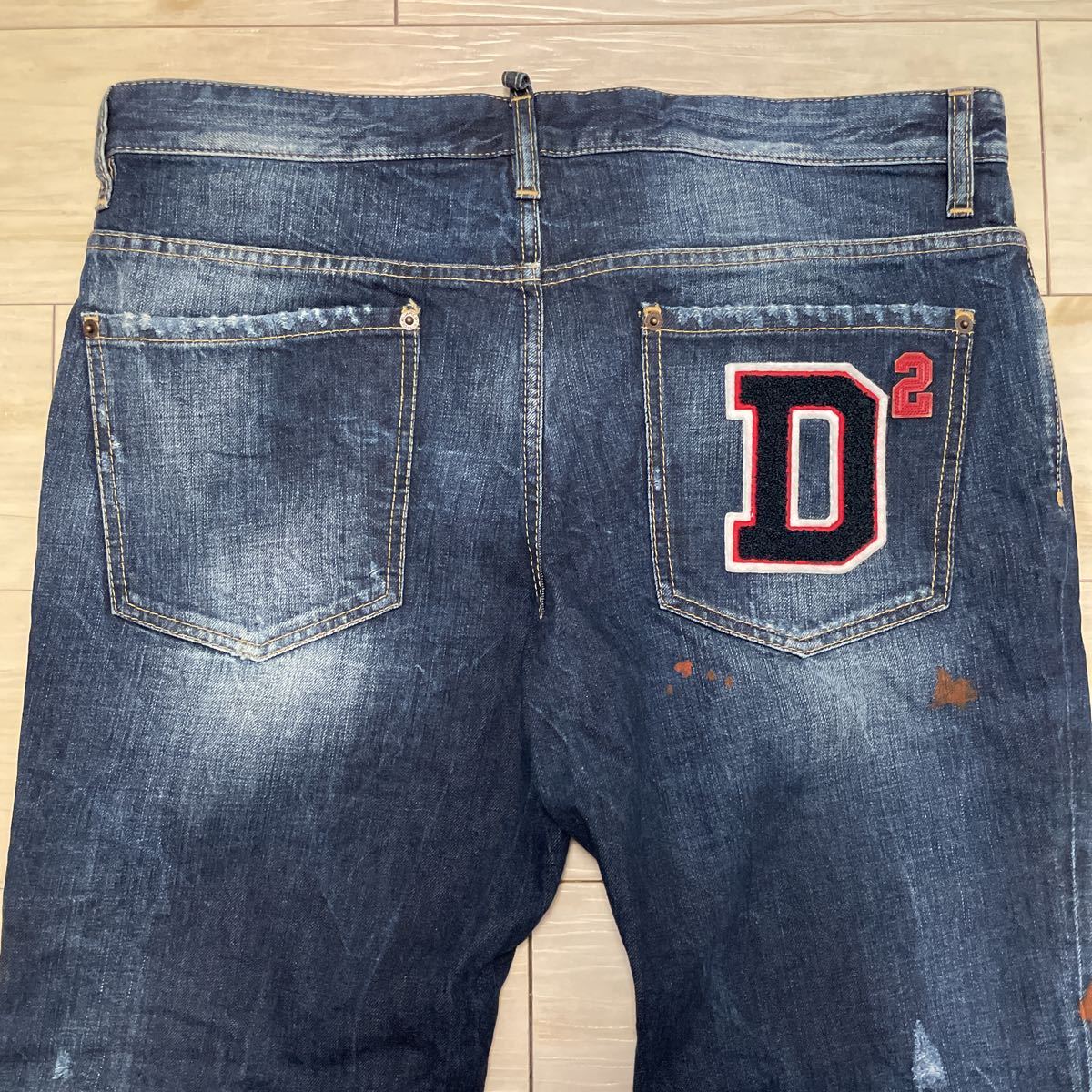 DSQUARED2 ディースクエアード ダメージ加工 フェルトロゴ デニム