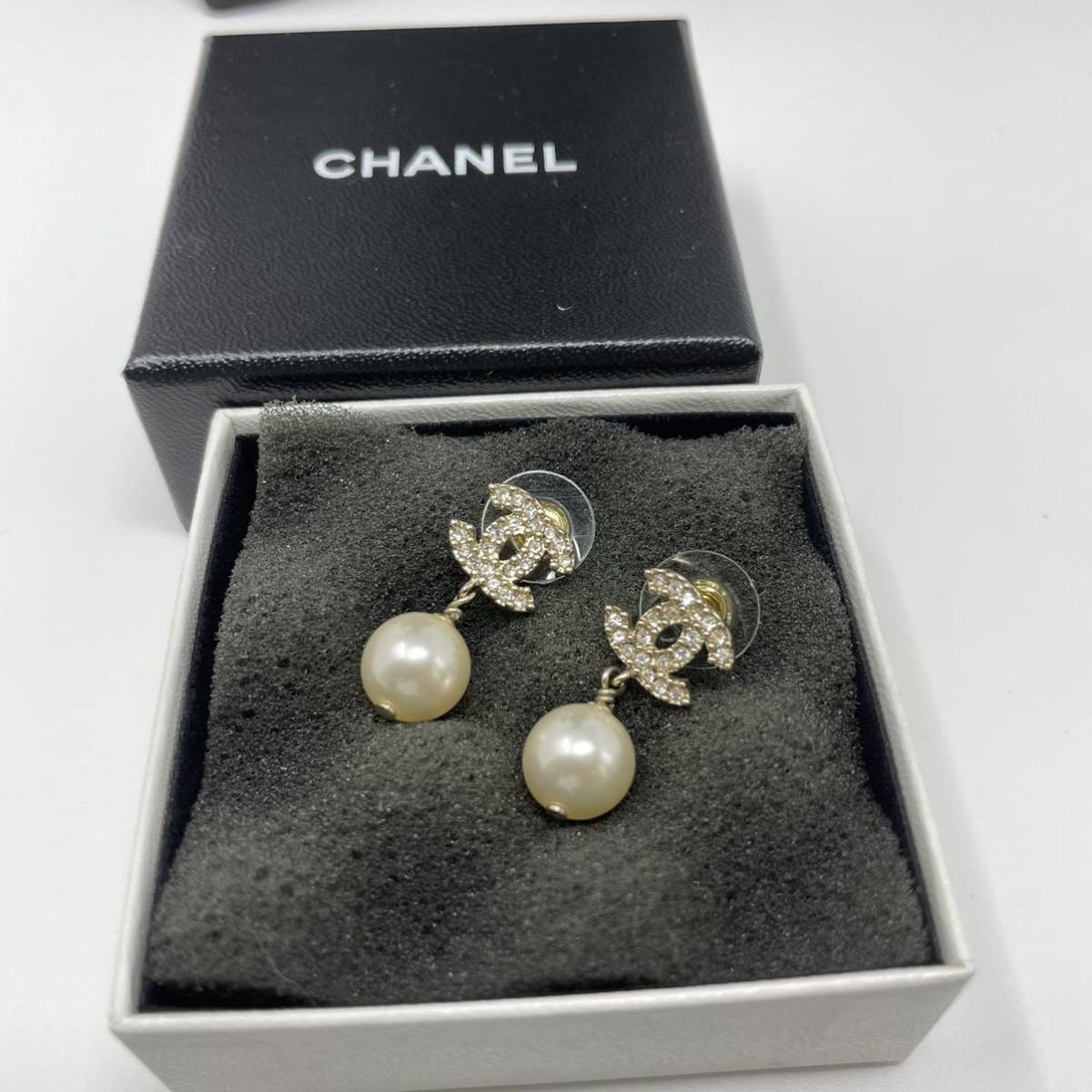 訳あり シャネル CHANEL パールピアス 正規品 G05C02 CHANEL ピアス 