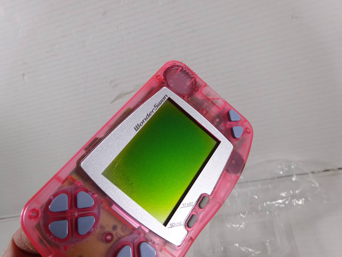 51/952☆ワンダースワン☆ワンダースワン本体 スケルトンピンク☆中古 