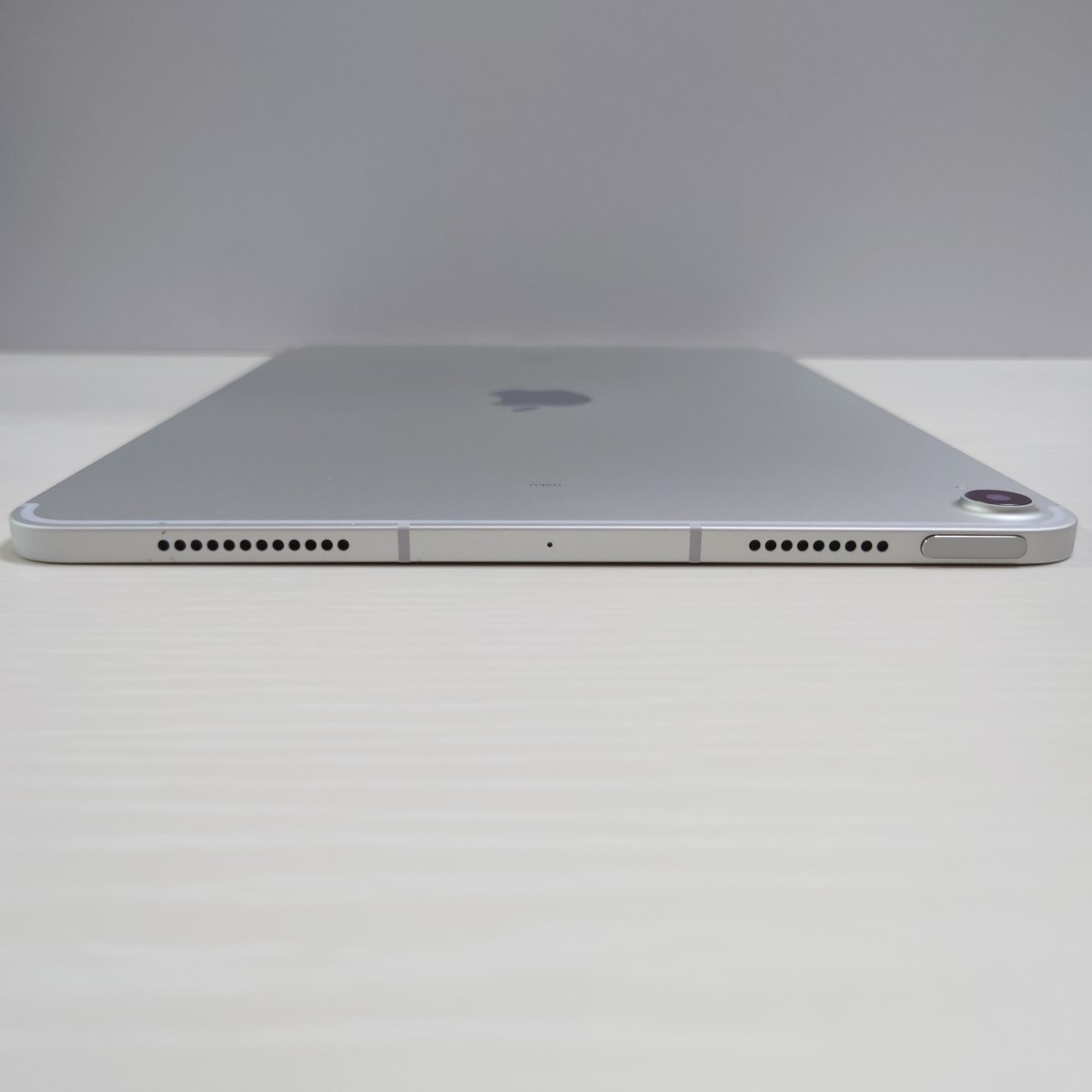 ☆【19788WM】 完動品 Apple MYGX2J/A iPad Air (第4世代) シルバー 
