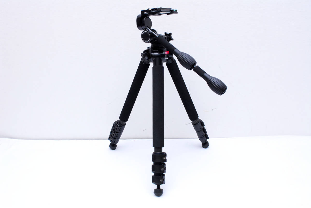 ★☆ 新同品！ Velbon ベルボン カーボン三脚 GEO 545M ＋ 3Way雲台 PHD-55Q ★☆ カーボン三脚 Velbon（ベルボン） ベルボン 雲台付き GUT-E643 脚