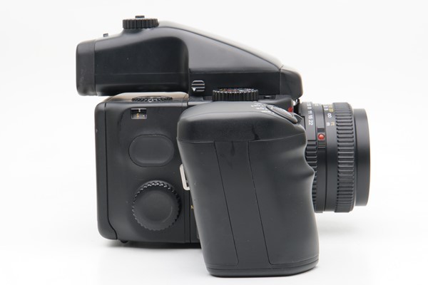 【フジヤカメラ】難有り品 Mamiya 645 PRO 標準レンズセット (C 80ｍｍ F2.8N／AEファインダー／ワインダーグリップ／120ホルダー) マミヤ Mamiya MAMIYA マミヤ F2.8 ボディ+フィルムホルダー+レンズ5本+ 2.8