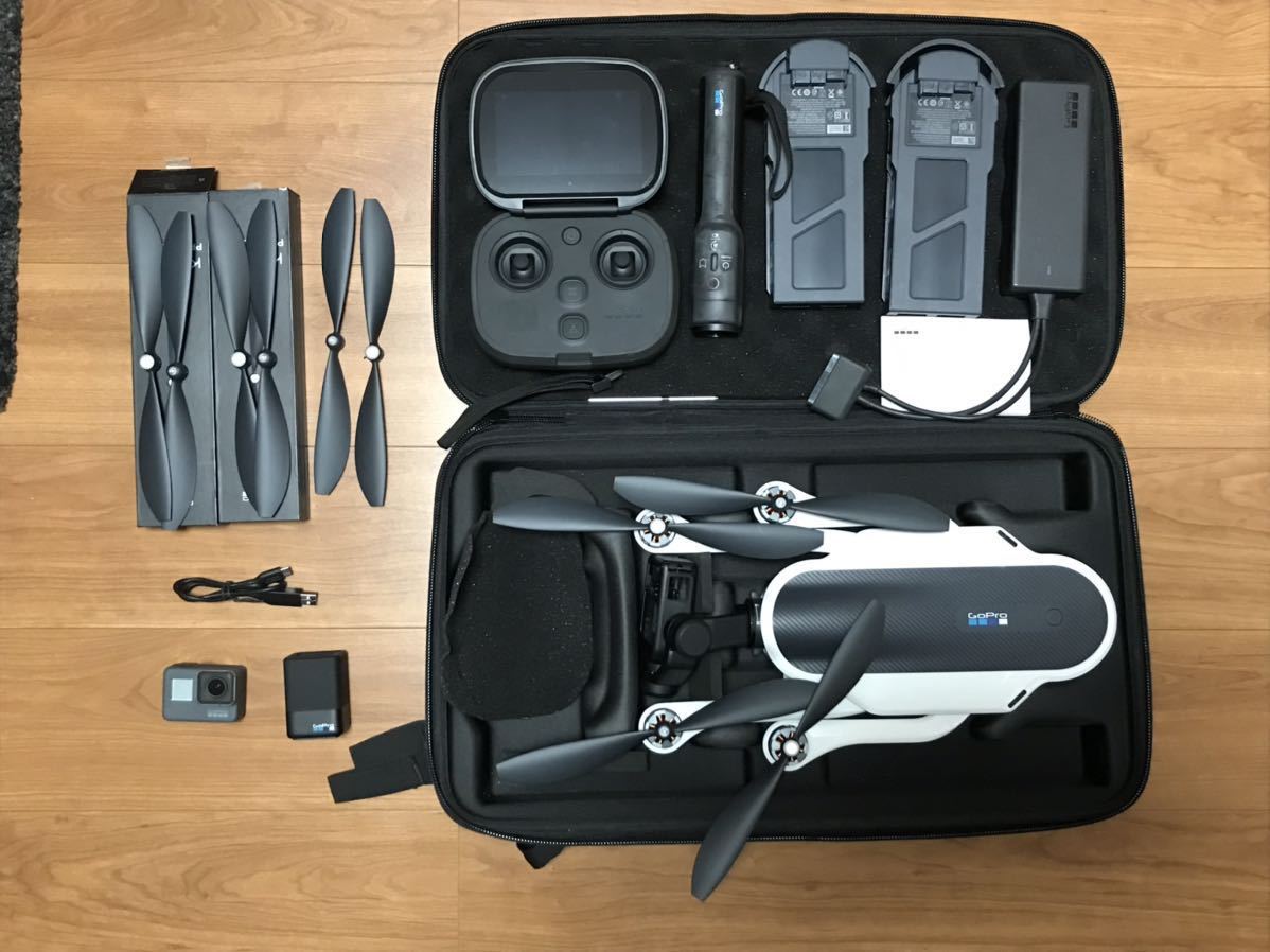 GoPro karma ドローン 予備バッテリー、予備プロペラ付属、GoProカメラ