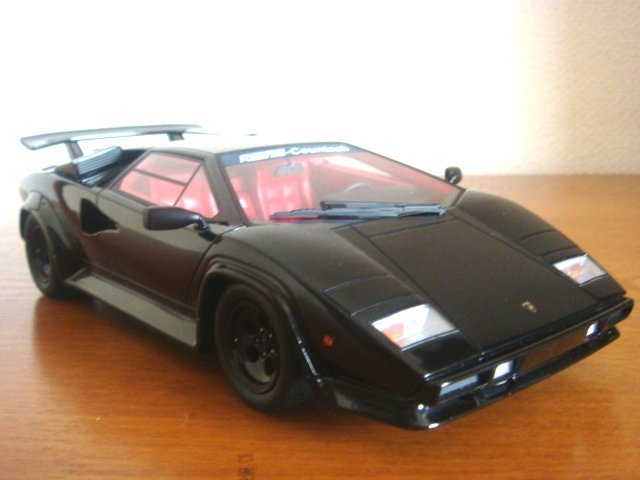 GT-SPIRIT 1/18 ランボルギーニ・カウンタック ターボ ケーニッヒ
