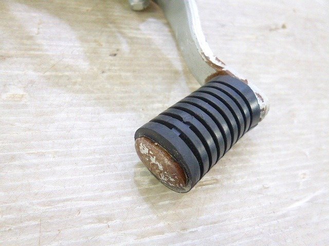 スズキ ギャグ・LA41A★右・ステップ・リアブレーキペダル★SL3-46(80)_4