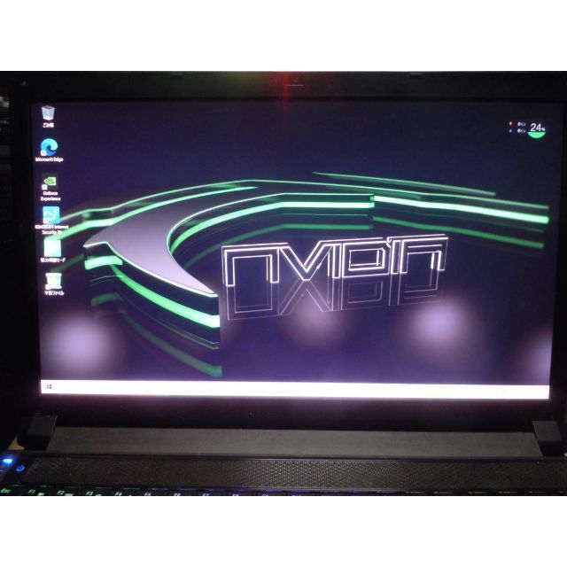 iiyama ⁄ P150SM : Clevo ：A5判ハードカバー並みに小型ながら高性能な 